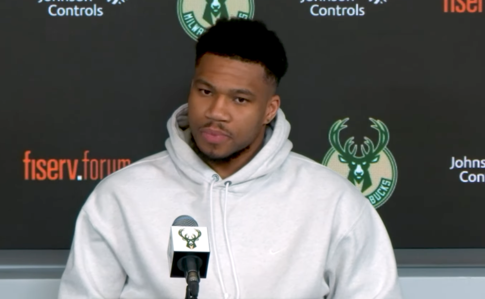 STAR SPORTS-字母哥遭遇十五连败，DWG教练面临压力！的简单介绍